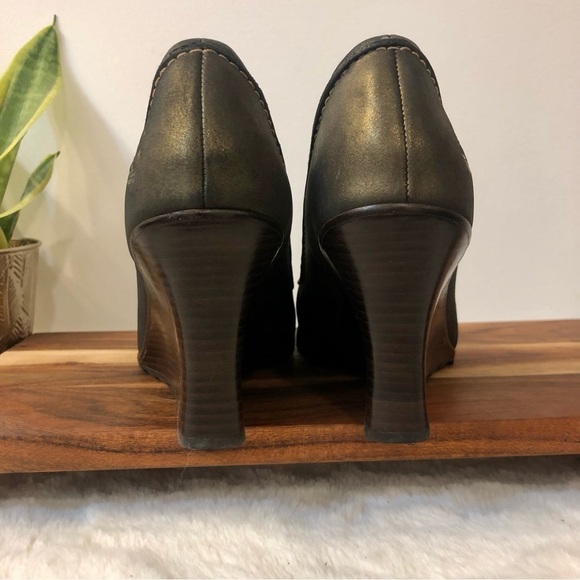 Timberland Metallic Bronze Peep Toe Wedge - Picture 5 of 10